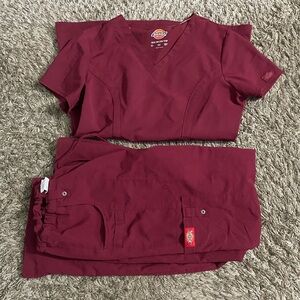 Dickies Scrub Set